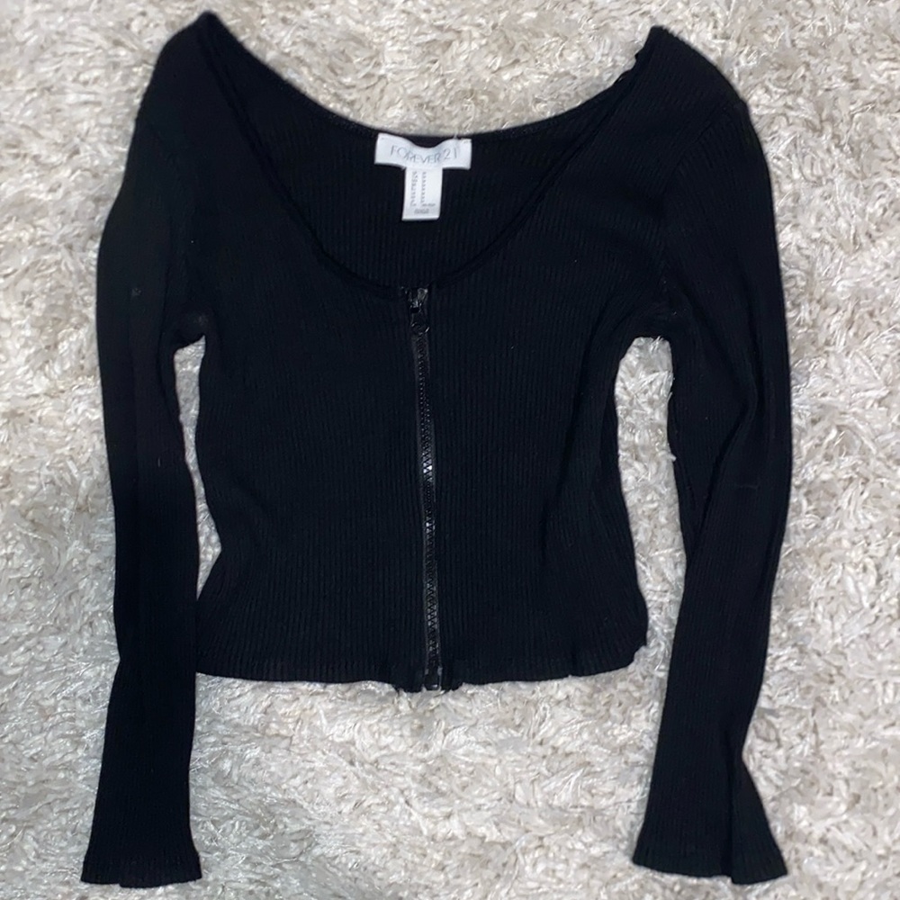 crop top long sleeve, size M, black